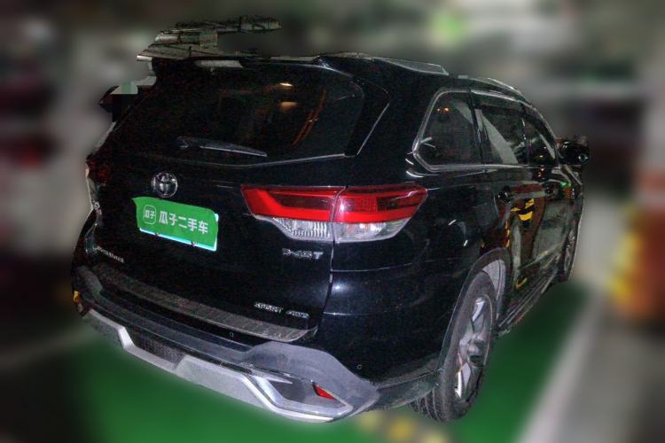 Used Toyota Highlander 2018 2.0T Four-Wheel Drive Luxury Edition 7 Seats China V Emission Standard Rear Right 45 Deg