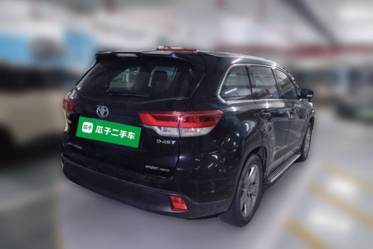 Used Toyota Highlander 2018 2.0T Four-Wheel Drive Luxury Version 7 Seats China VI Standard Rear Right 45 Deg