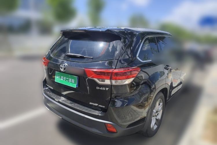 Used Toyota Highlander 2018 2.0T Four-Wheel Drive Luxury Edition 7 Seats China V Emission Standard Rear Right 45 Deg