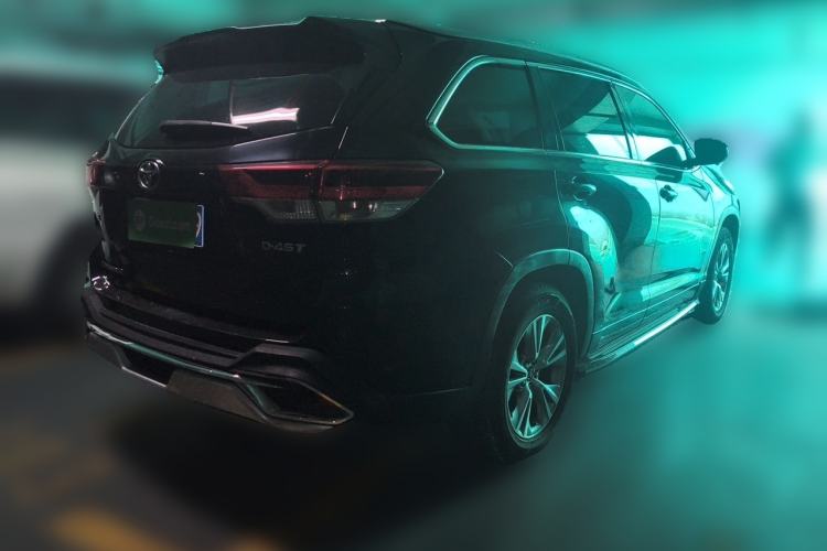 Used Toyota Highlander 2018 2.0T Two-Wheel Drive Elite Version 5 Seats China VI Standard Rear Right 45 Deg