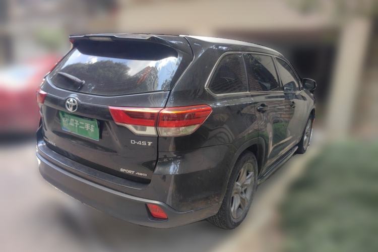 Used Toyota Highlander 2018 2.0T Four-Wheel Drive Luxury Version 7 Seats China VI Standard Rear Right 45 Deg