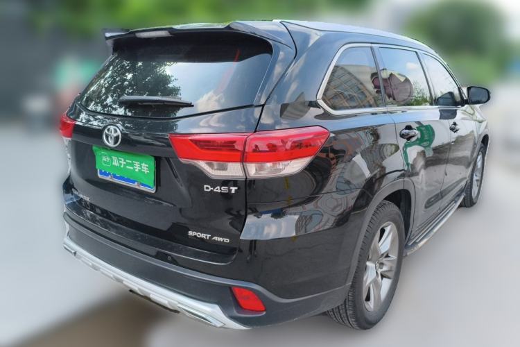 Used Toyota Highlander 2018 2.0T Four-Wheel Drive Luxury Edition 7 Seats China V Emission Standard Rear Right 45 Deg