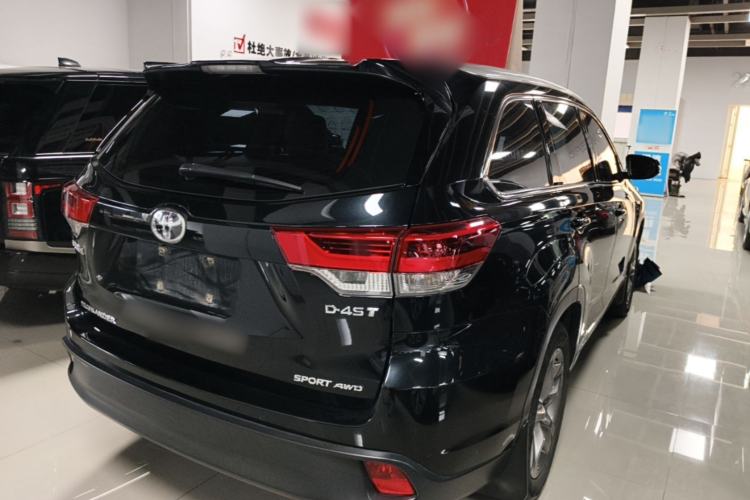 Used Toyota Highlander 2018 2.0T Four-Wheel Drive Luxury Version 7 Seats China VI Standard Rear Right 45 Deg