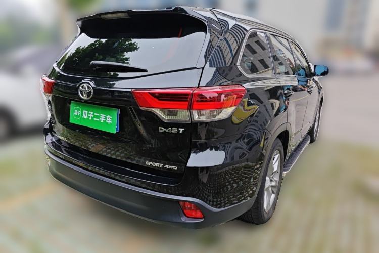 Used Toyota Highlander 2018 2.0T Four-Wheel Drive Luxury Version 7 Seats China VI Standard Rear Right 45 Deg