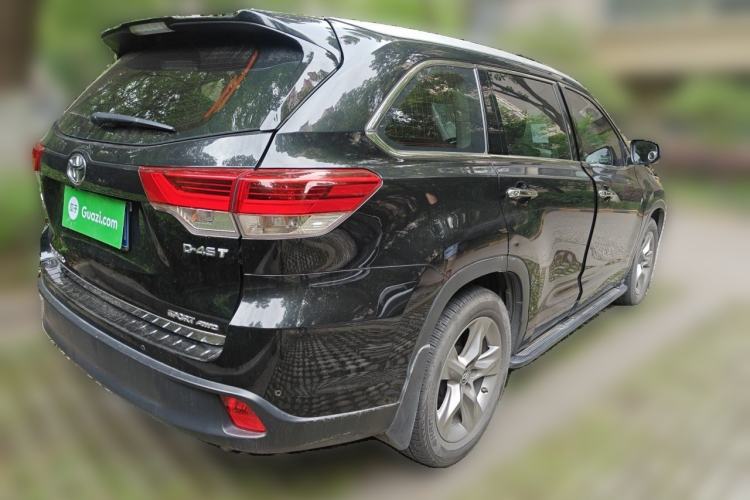 Used Toyota Highlander 2018 2.0T Four-Wheel Drive Luxury Edition 7 Seats China V Emission Standard Rear Right 45 Deg