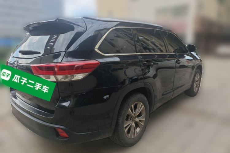 Used Toyota Highlander 2018 2.0T Four-Wheel Drive Elite Edition 7 Seats China V Standard Rear Right 45 Deg