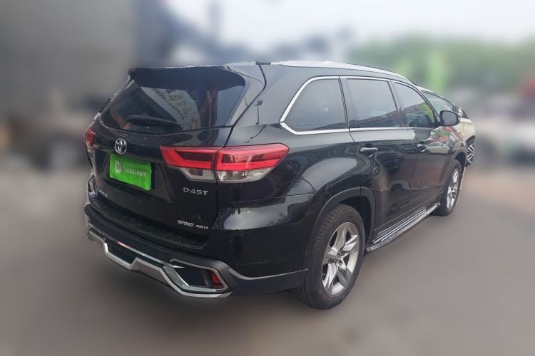 Used Toyota Highlander 2018 2.0T Four-Wheel Drive Luxury Version 7 Seats China VI Standard Rear Right 45 Deg