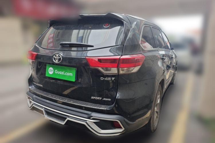 Used Toyota Highlander 2018 2.0T Four-Wheel Drive Luxury Edition 7 Seats China V Emission Standard Rear Right 45 Deg