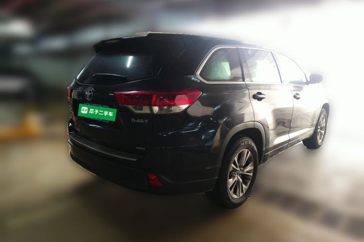 Used Toyota Highlander 2018 2.0T Four-Wheel Drive Elite Edition 7 Seats China V Standard Rear Right 45 Deg