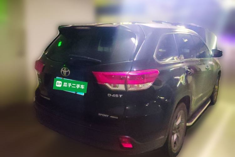Used Toyota Highlander 2018 2.0T Four-Wheel Drive Luxury Version 7 Seats China VI Standard Rear Right 45 Deg
