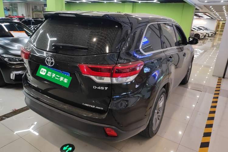 Used Toyota Highlander 2018 2.0T Four-Wheel Drive Supreme Edition 7-Seater China VI Rear Right 45 Deg