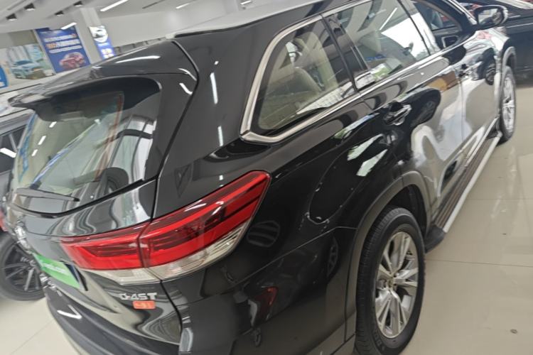Used Toyota Highlander 2018 2.0T Two-Wheel Drive Elite Edition 7 Seats Emission Standard China V Rear Right 45 Deg