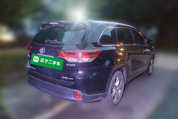 Used Toyota Highlander 2018 2.0T Four-Wheel Drive Luxury Version 7 Seats China VI Standard Rear Right 45 Deg