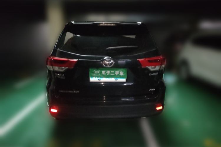 Used Toyota Highlander 2018 2.0T Four-Wheel Drive Elite Edition 7 Seats China VI Standard Rear
