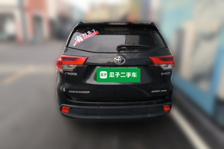 Used Toyota Highlander 2018 2.0T Four-Wheel Drive Knight Edition 7 Seats China VI Standard Rear