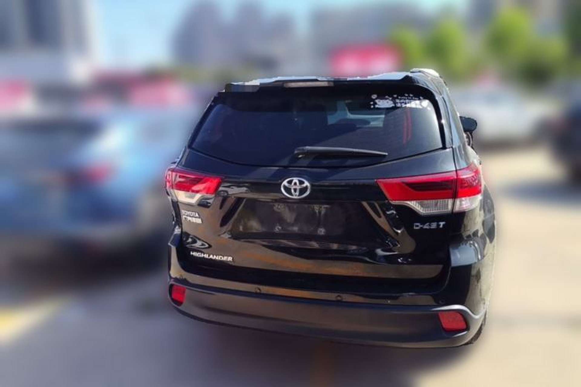Used Toyota Highlander 2018 2.0T Two-Wheel Drive Elite Edition 5 Seats Emission Standard China V Rear