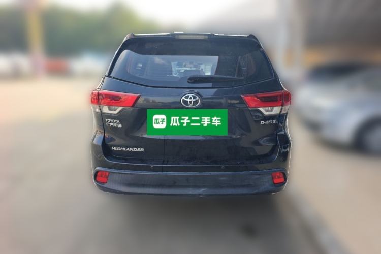 Used Toyota Highlander 2018 2.0T Two-Wheel Drive Elite Edition 7 Seats Emission Standard China V Rear