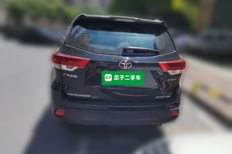 Used Toyota Highlander 2018 2.0T Four-Wheel Drive Luxury Version 7 Seats China VI Standard Rear