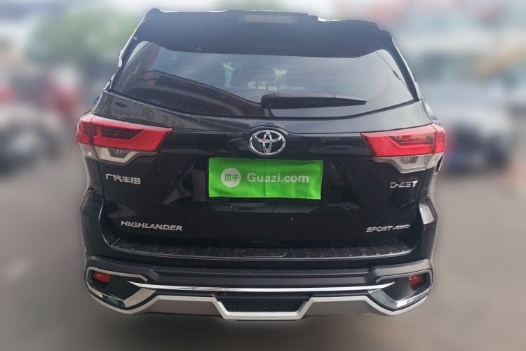 Used Toyota Highlander 2018 2.0T Four-Wheel Drive Luxury Version 7 Seats China VI Standard Rear