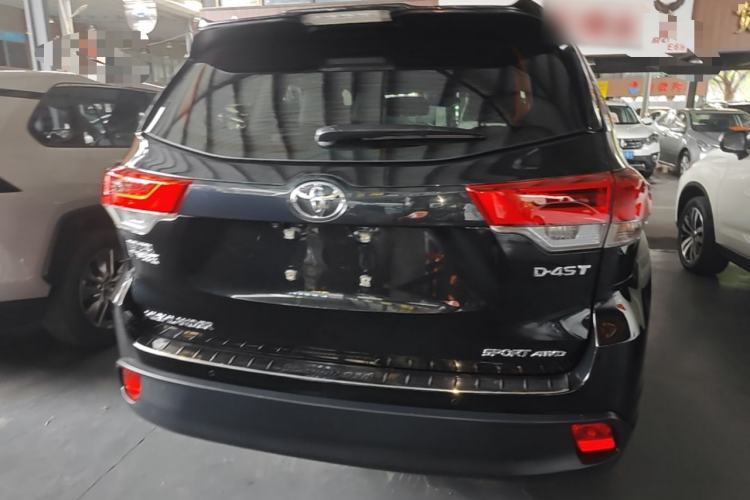 Used Toyota Highlander 2018 2.0T Four-Wheel Drive Luxury Version 7 Seats China VI Standard Rear