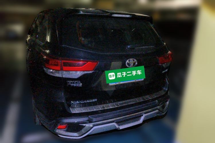 Used Toyota Highlander 2018 2.0T Two-Wheel Drive Elite Edition 7 Seats China VI Standard Rear