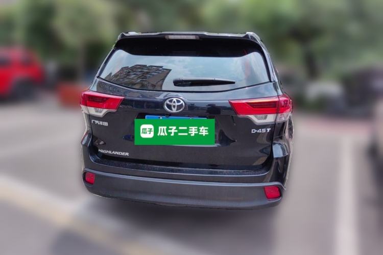 Used Toyota Highlander 2018 2.0T Two-Wheel Drive Elite Version 5 Seats China VI Standard Rear