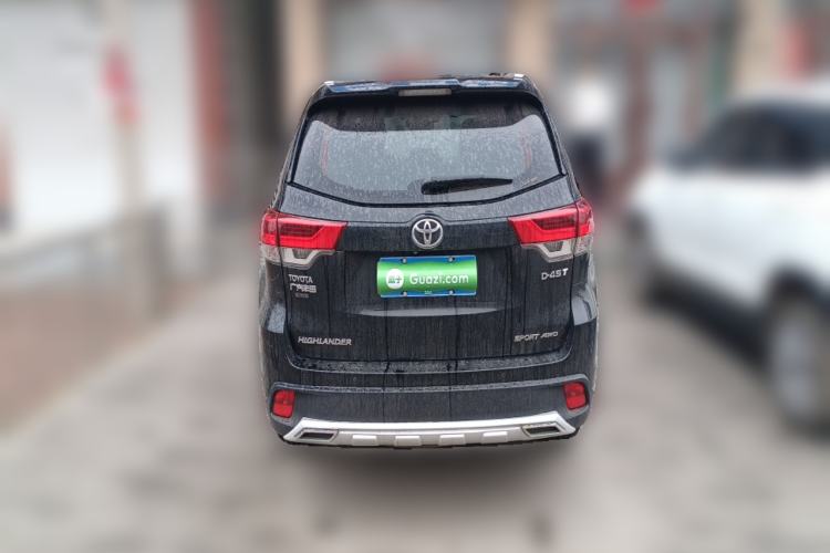 Used Toyota Highlander 2018 2.0T Four-Wheel Drive Luxury Edition 7 Seats China V Emission Standard Rear