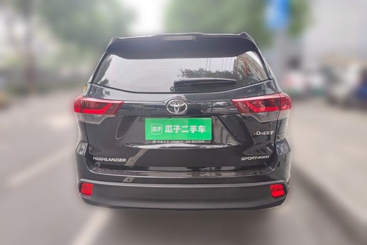 Used Toyota Highlander 2018 2.0T Four-Wheel Drive Knight Edition 7 Seats China VI Standard Rear