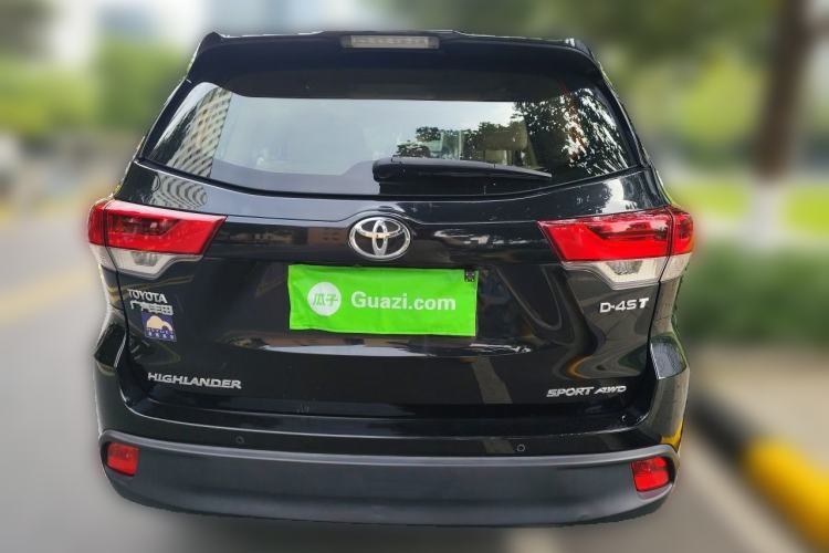 Used Toyota Highlander 2018 2.0T Four-Wheel Drive Luxury Edition 7 Seats China V Emission Standard Rear
