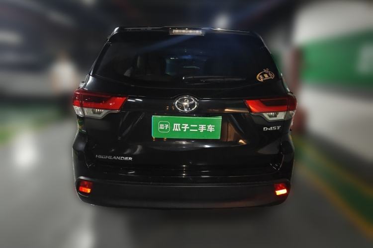 Used Toyota Highlander 2018 2.0T Two-Wheel Drive Elite Version 5 Seats China VI Standard Rear