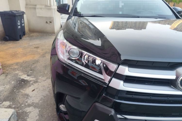 Used Toyota Highlander 2018 2.0T Four-Wheel Drive Elite Edition 7 Seats China V Standard Right Front Headlight