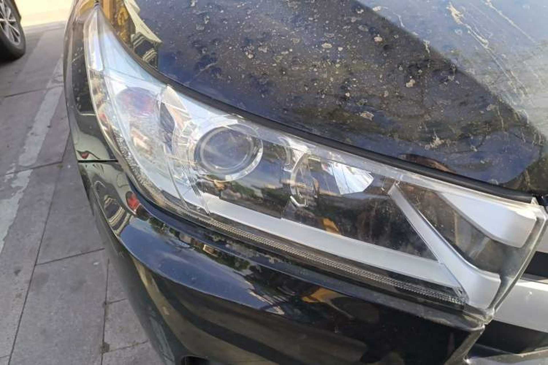 Used Toyota Highlander 2018 2.0T Four-Wheel Drive Luxury Edition 7 Seats China V Emission Standard Right Front Headlight
