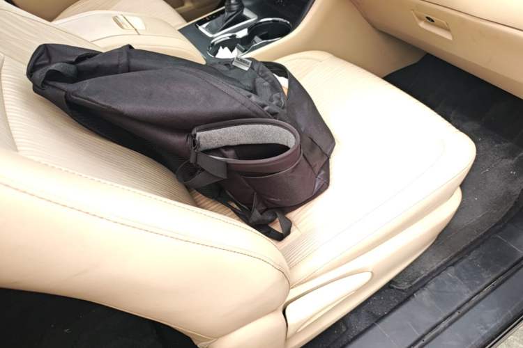 Used Toyota Highlander 2018 2.0T Two-Wheel Drive Elite Version 5 Seats China VI Standard Right Front Seat
