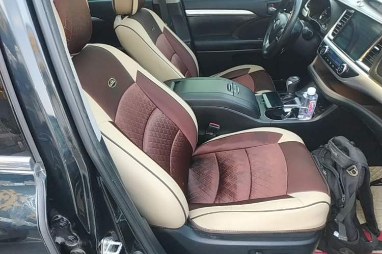 Used Toyota Highlander 2018 2.0T Four-Wheel Drive Prestige Version 7 Seats China VI Standard Right Front Seat