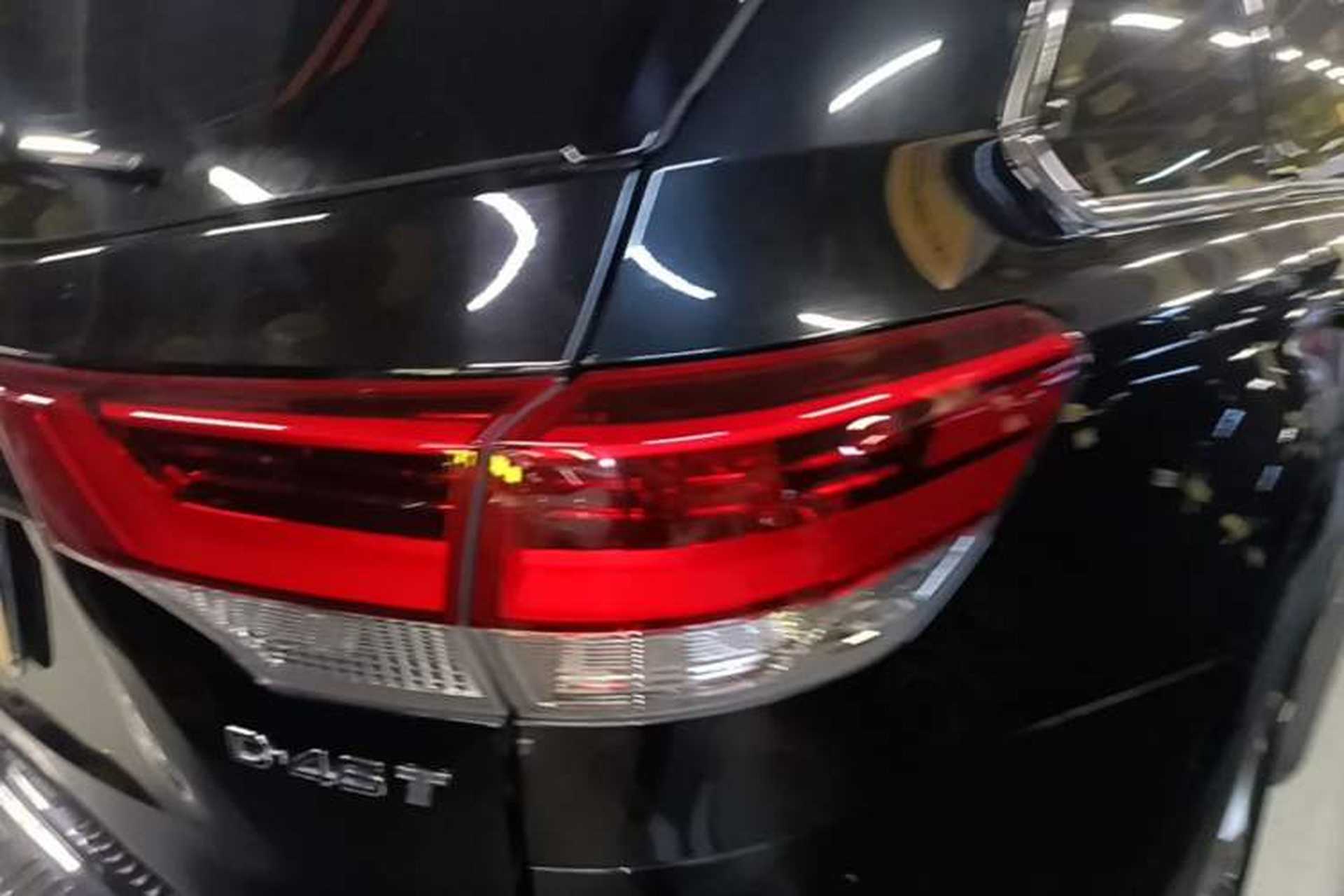 Used Toyota Highlander 2018 2.0T Four-Wheel Drive Luxury Version 7 Seats China VI Standard Right Rear Taillight