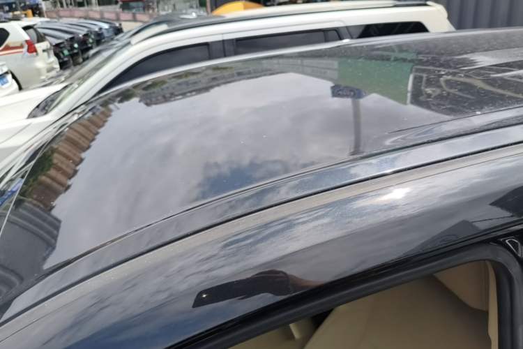 Used Toyota Highlander 2018 2.0T Two-Wheel Drive Elite Version 5 Seats China VI Standard Roof