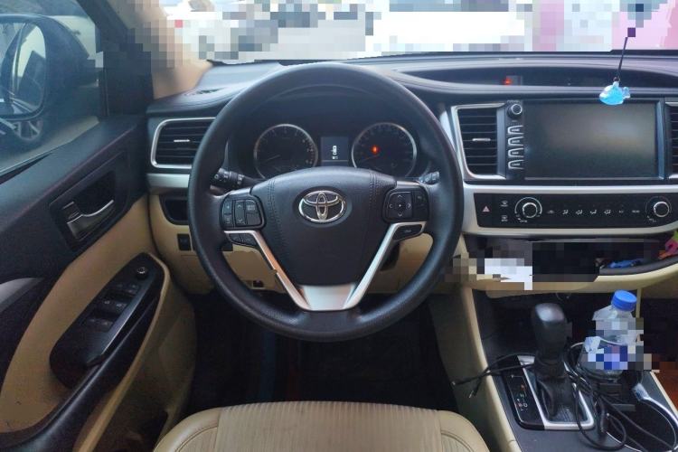 Used Toyota Highlander 2018 2.0T Four-Wheel Drive Elite Edition 7 Seats China V Standard Steering Wheel