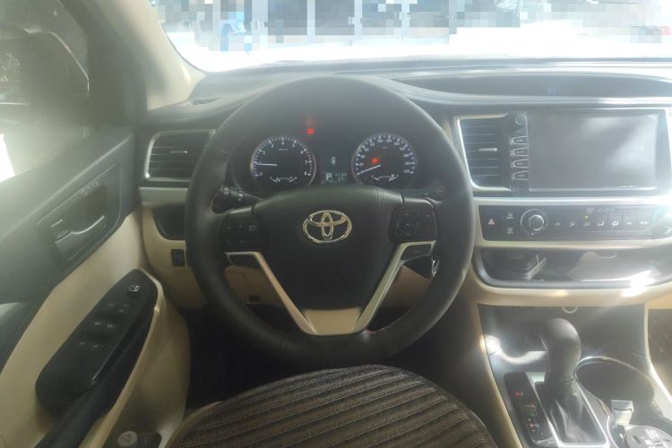 Used Toyota Highlander 2018 2.0T Four-Wheel Drive Elite Edition 7 Seats China V Standard Steering Wheel