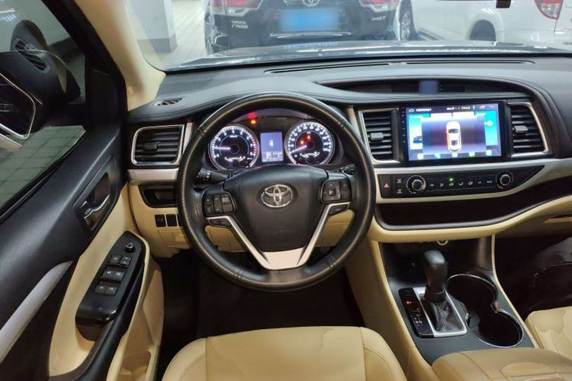 Used Toyota Highlander 2018 2.0T Four-Wheel Drive Elite Edition 7 Seats China VI Standard Steering Wheel