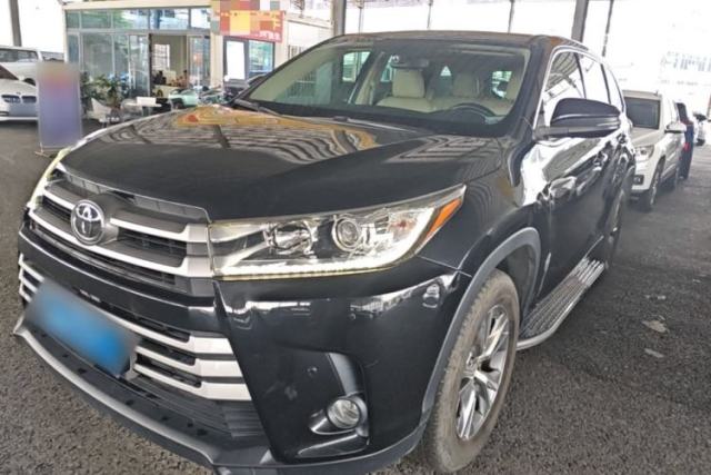 Used Toyota Highlander 2018 2.0T Two-Wheel Drive Elite Version 5 Seats China VI Standard