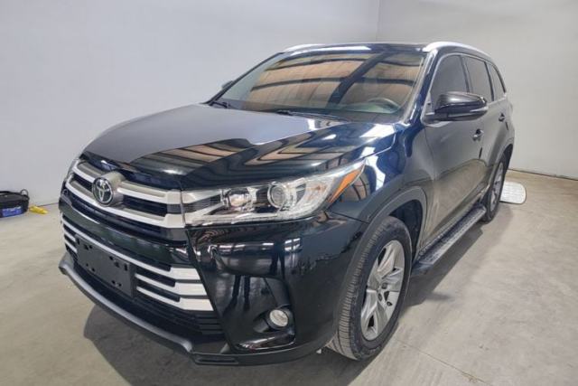 Used Toyota Highlander 2018 2.0T Four-Wheel Drive Luxury Edition 7 Seats China V Emission Standard
