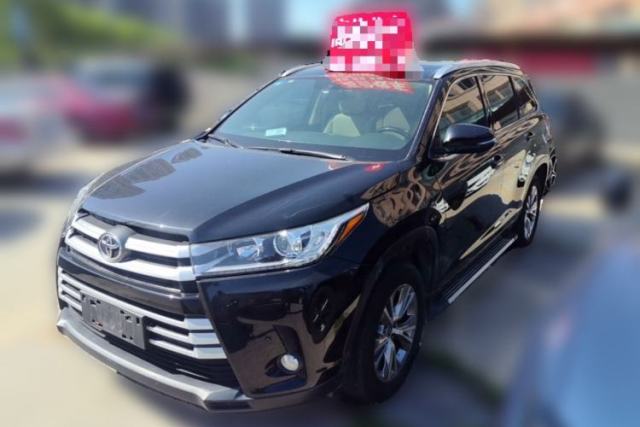 Used Toyota Highlander 2018 2.0T Two-Wheel Drive Elite Edition 5 Seats Emission Standard China V