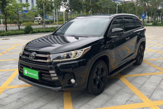 Used Toyota Highlander 2018 2.0T Four-Wheel Drive Knight Edition 7 Seats China VI Standard