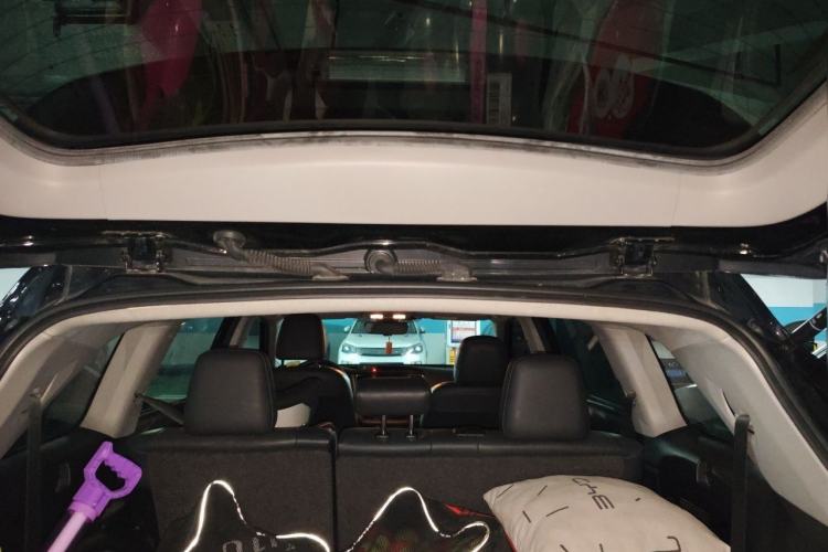 Used Toyota Highlander 2018 2.0T Four-Wheel Drive Luxury Version 7 Seats China VI Standard Trunk