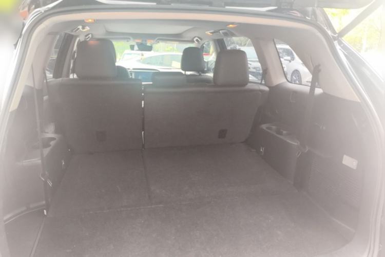 Used Toyota Highlander 2018 2.0T Four-Wheel Drive Luxury Edition 7 Seats China V Emission Standard Trunk