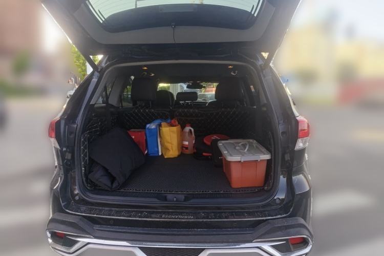 Used Toyota Highlander 2018 2.0T Four-Wheel Drive Prestige Version 7 Seats China V Emission Standard Trunk