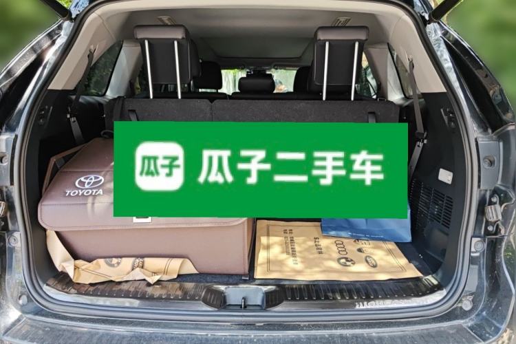 Used Toyota Highlander 2018 2.0T Four-Wheel Drive Supreme Edition 7-Seater China VI Trunk