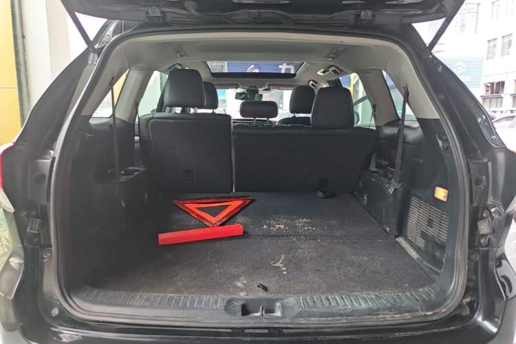 Used Toyota Highlander 2018 2.0T Four-Wheel Drive Luxury Version 7 Seats China VI Standard Trunk