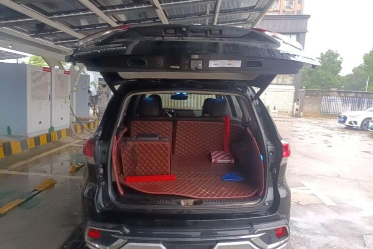 Used Toyota Highlander 2018 2.0T Four-Wheel Drive Prestige Version 7 Seats China V Emission Standard Trunk