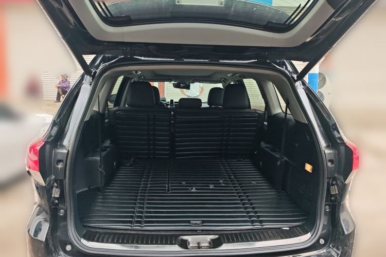 Used Toyota Highlander 2018 2.0T Four-Wheel Drive Prestige Version 7 Seats China VI Standard Trunk